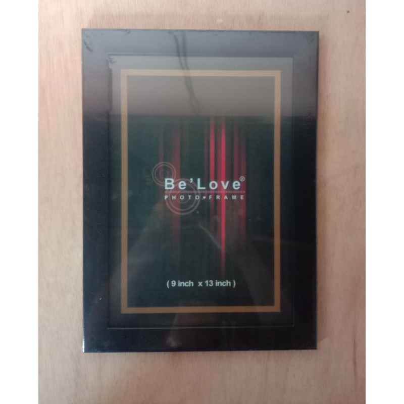 Bingkai sertifikat ukuran 9 x 13 inci