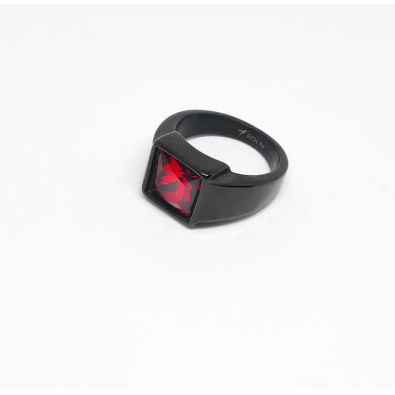 Cincin Titanium Hitam Batu Red Original