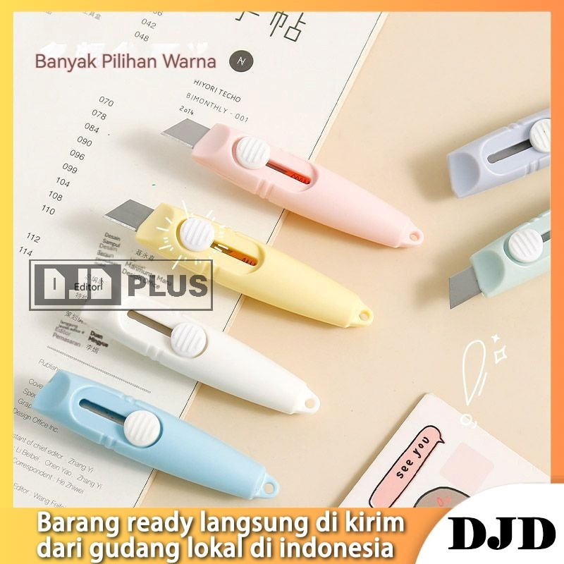 

DJDPlus Mini Cutter Bentuk Pen Pisau Pemotong Kertas Ukuran Mini/Cutter Mini / Pisau Cutter Kecil Portable / Pisau Silet Mini / Cutter Mini Tajam Serbaguna/Cutter Mini Karakter Seruling Cutter Mini Lucu Travelling Multifungsi / Pisau Kecil Portabel Lucu