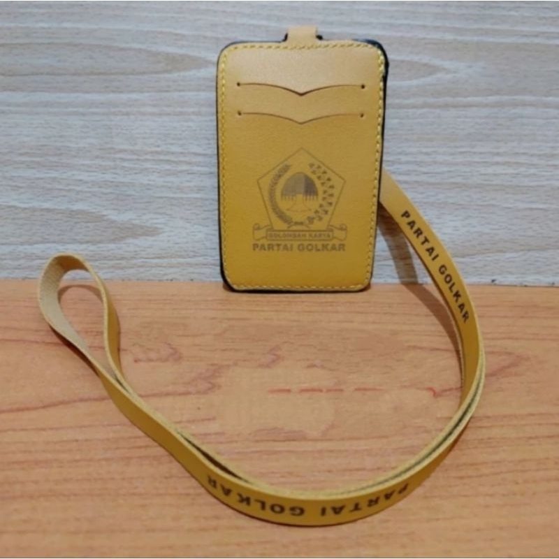 

HOLDER KALUNG ID CARD LOGO PARTAI GOLKAR KUNING BEST QUALITY PREMIUM