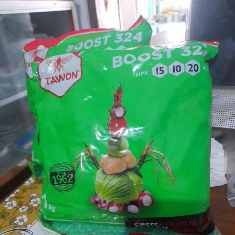 PUPUK NPK BOOSTER NPK 15-10-20 Pupuk Perangsang Tanaman