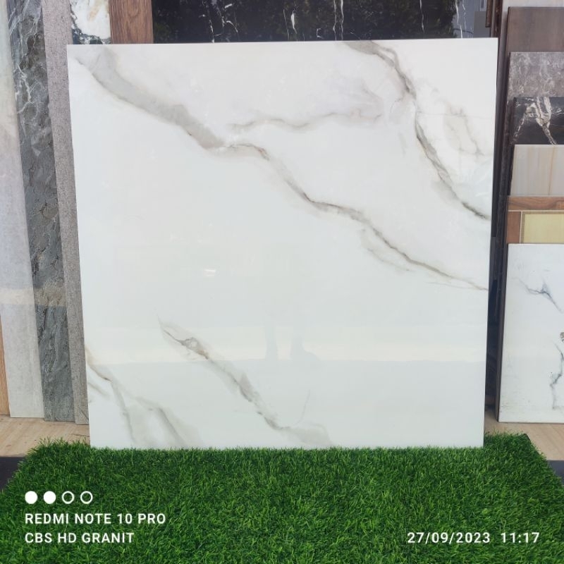 granit lantai uk 80x80 putih motip carara