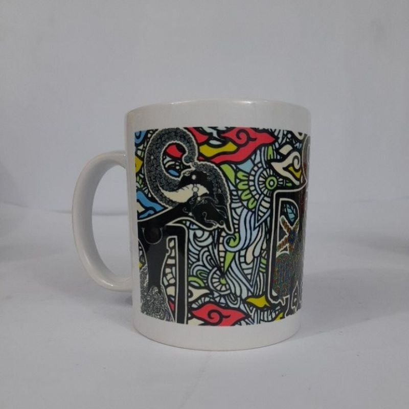 Souvenir Mug/gelas keramik Wayang Arjuna Warna set dus