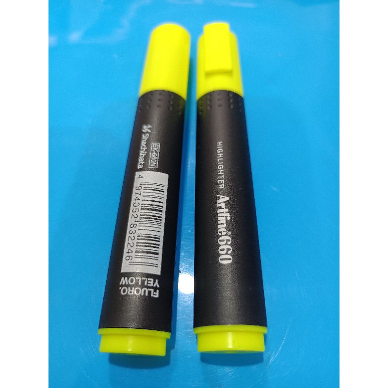 

Highlighter artline 660