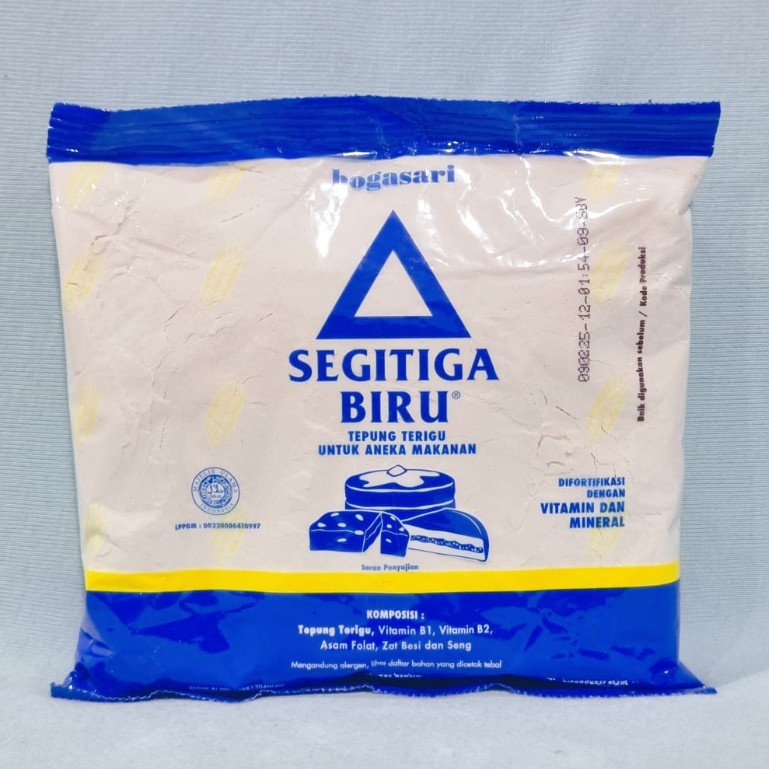 

Tepung Terigu Segitiga Biru (500 gr)
