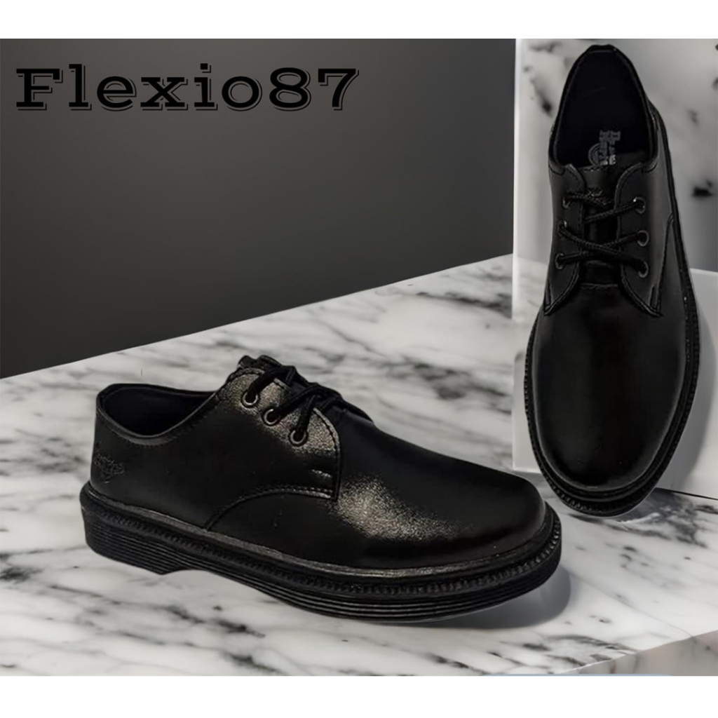 SEPATU OXFORD FORMAL CASUAL PRIA DR.MARTENS FULL BLACK BY FLEXIO.ID BAHAN PU LEATHER (KULIT SINTETIS