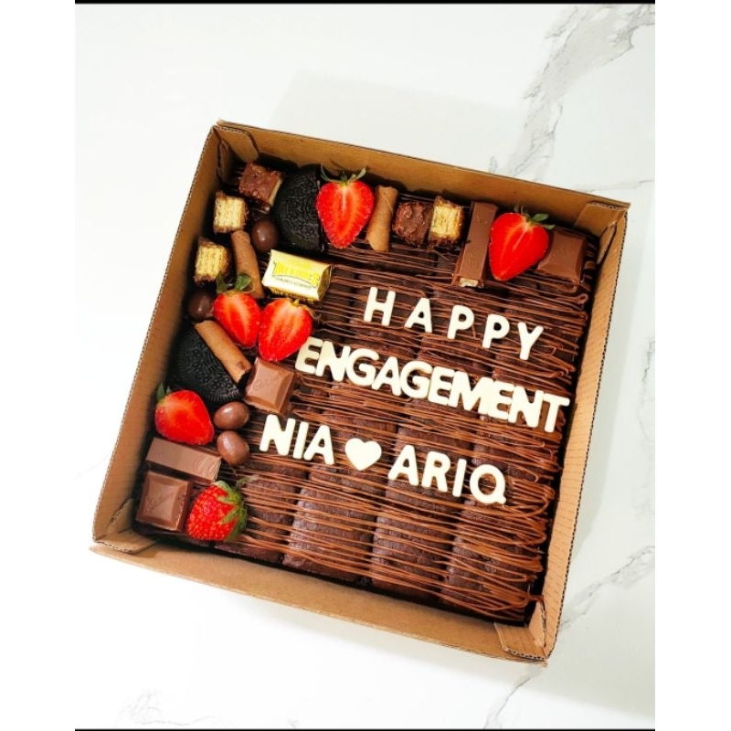 

Brownies birthday cake/browniesUltah/BACA DESKRIPSI