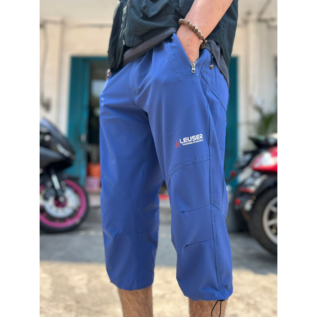 CELANA PENDEK LEUSER TOBA