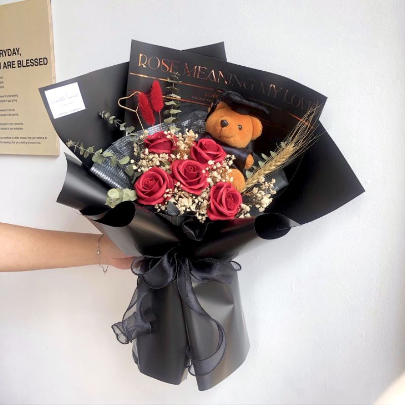 

Graduation buket premium