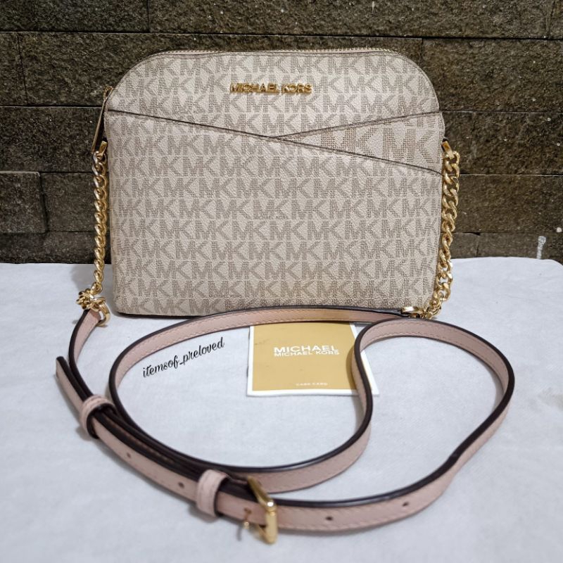 645 MK Jetset Travel dome