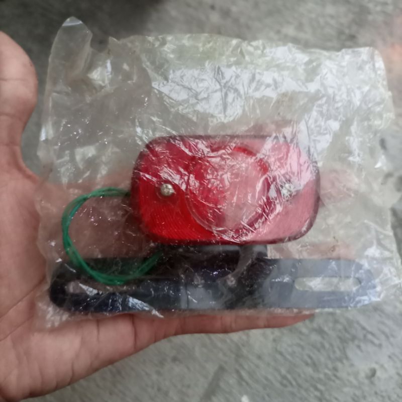 stoplam lampu blakang suzuki k11 k10 taiwan