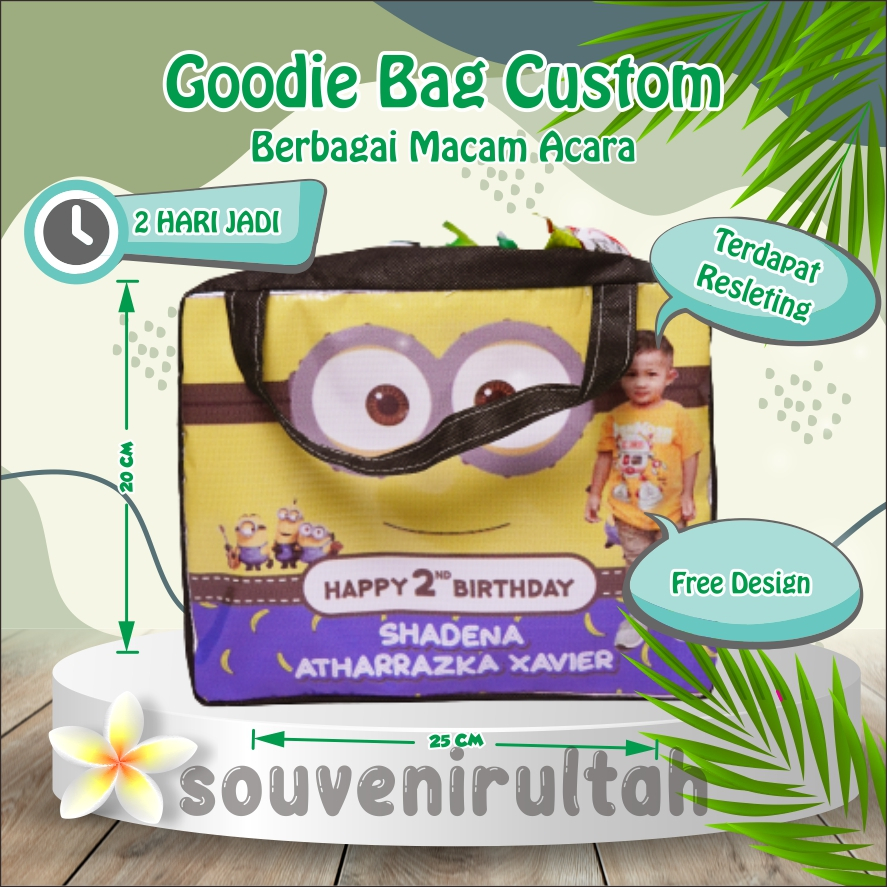 

Tas Ultah Resleting/Tas Ulang Tahun Resleting/Goodiebag Ultah Resleting uk. 25X13X20/Free Design