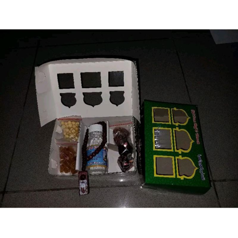 

paket golden, paket oleh oleh haji dan umroh