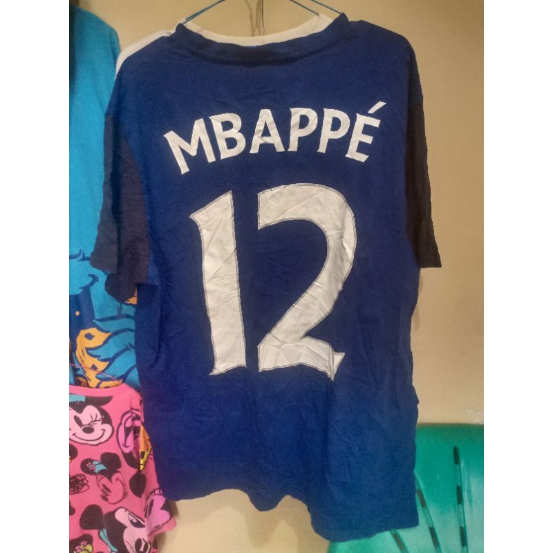 kaos bola mbappe