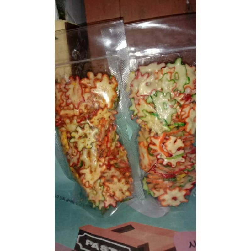 

cipeng seblak kering basreng makaroni pedas