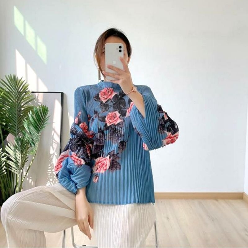 2449 Atasan baju blus blouse kemeja lengan panjang motif hunga merah muda lengan panjang plisket can