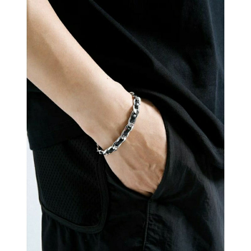 Gelang titanium model unik ,simpel pria wanita anti karat terbaru