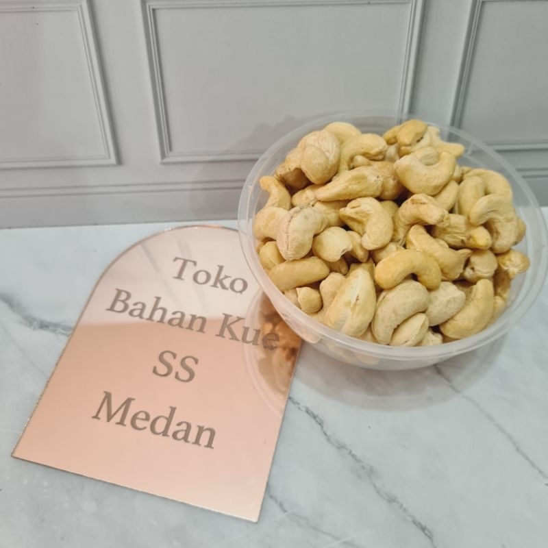 

Kacang Mete / Mede / Mente Mentah 100 GRAM [REPACK]