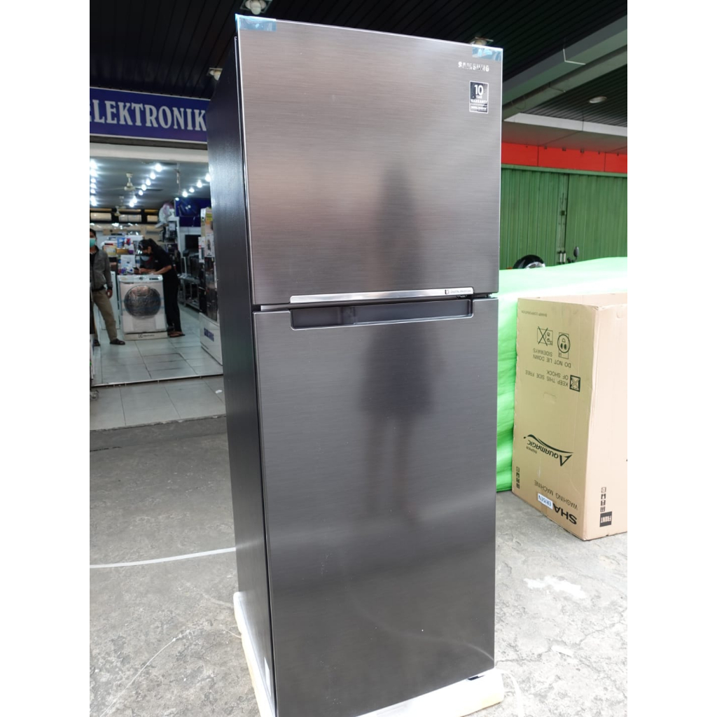 SAMSUNG KULKAS 2 PINTU RT25FARBDB1
