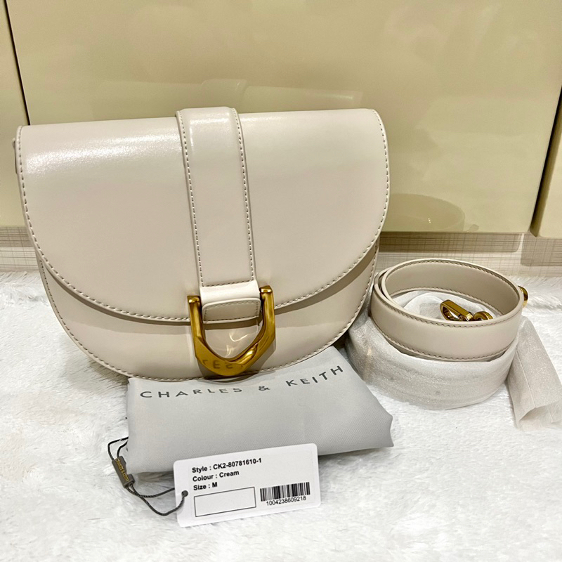 Tas Charles and Keith Gabine Saddle Bag / Tas Charles & Keith Preloved Original / Tas CK Cnk C&K