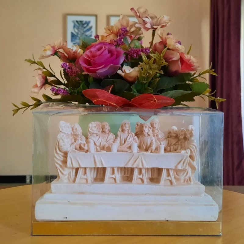 Patung Perjamuan Kudus Ukuran Besar