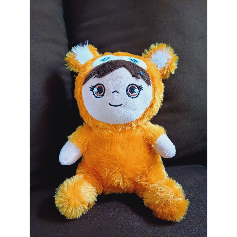 Boneka eskimo orange