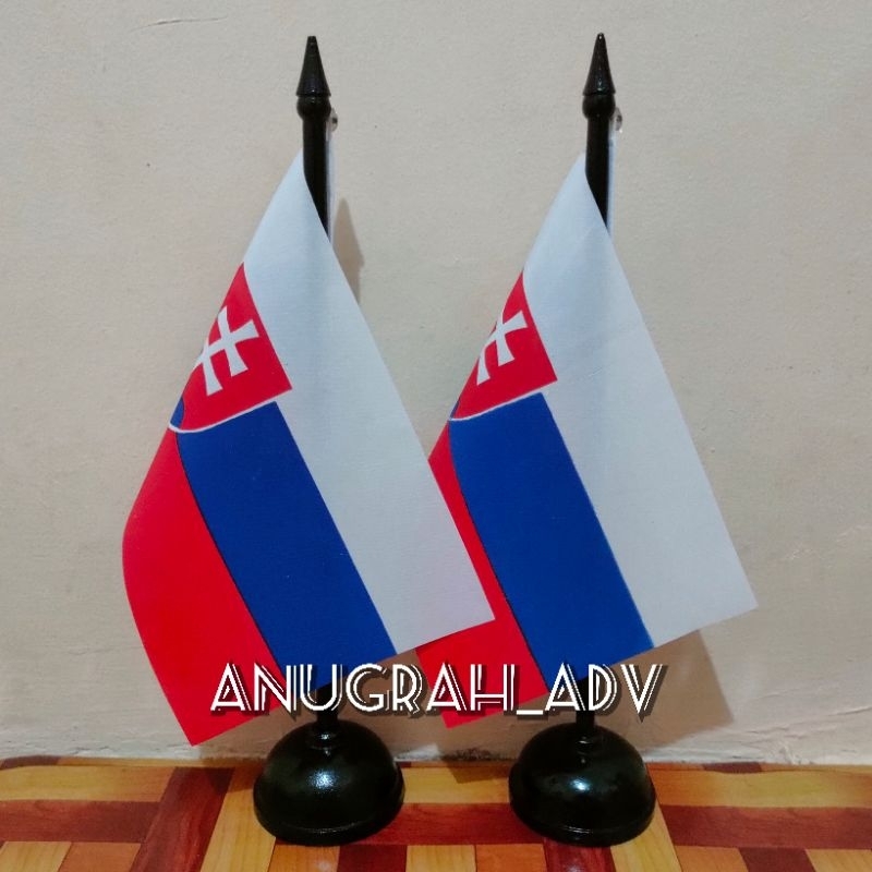 

tiang kayu bendera meja SLOVAKIA