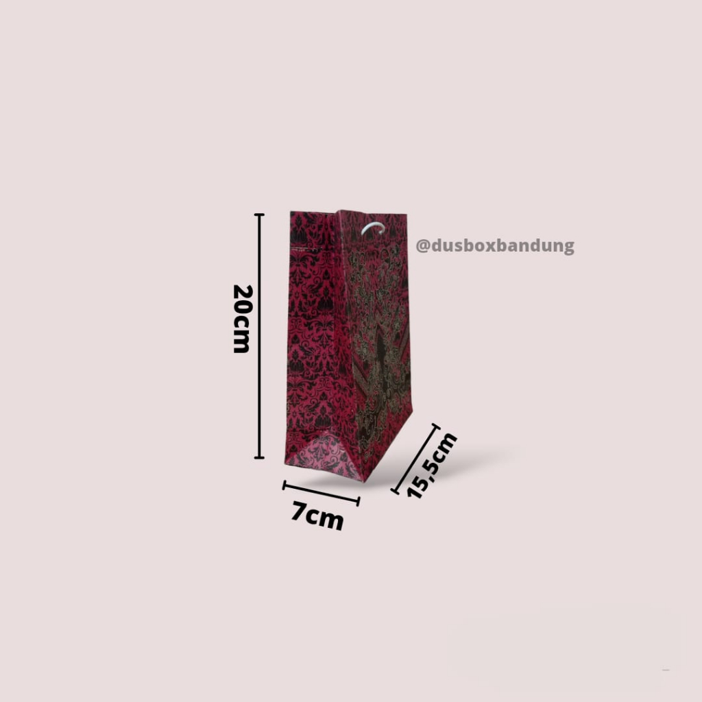 

UK 15,5 x 7 x 20 PaperBag Model Batik Untuk Kado Souvenir nikahan ulang tahun Tunangan Murah