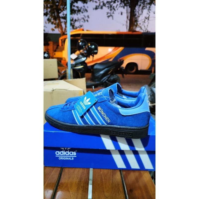 adidas munchen
