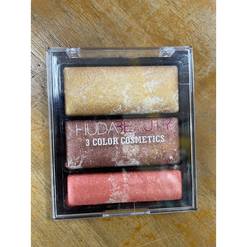 

HIGHLIGHTER ISI 3 WARNA