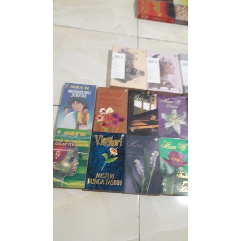 novel mira w ada 20 buku