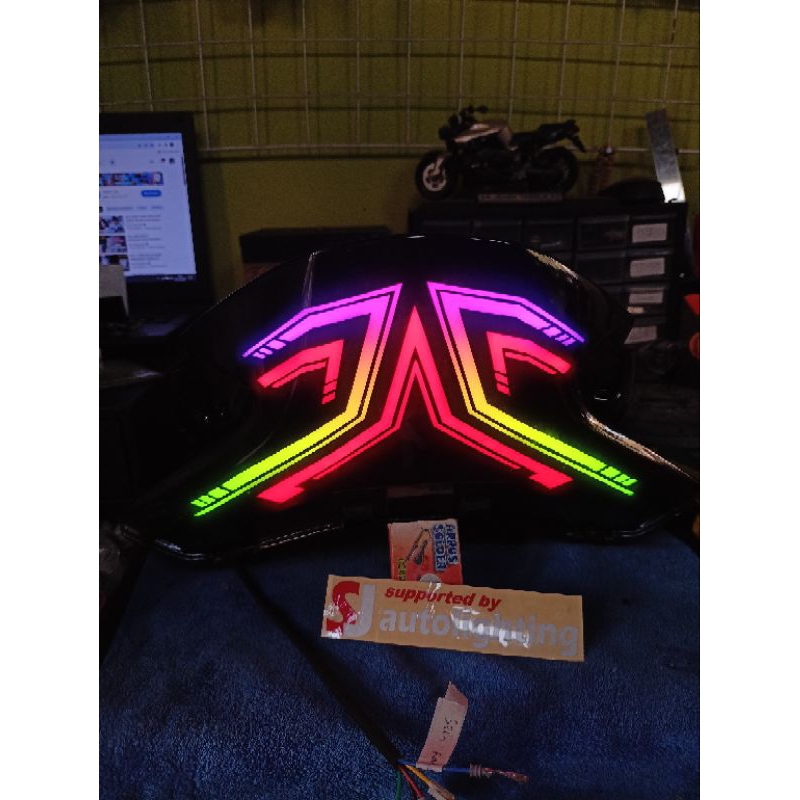 stoplamp PCX 150 custom RGB android sein running