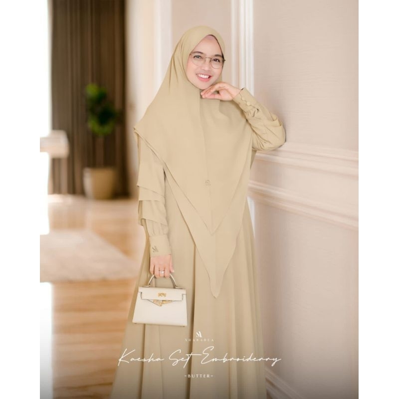 Kaesha Set Embroidery( Dress + Khimar )
By Shararea