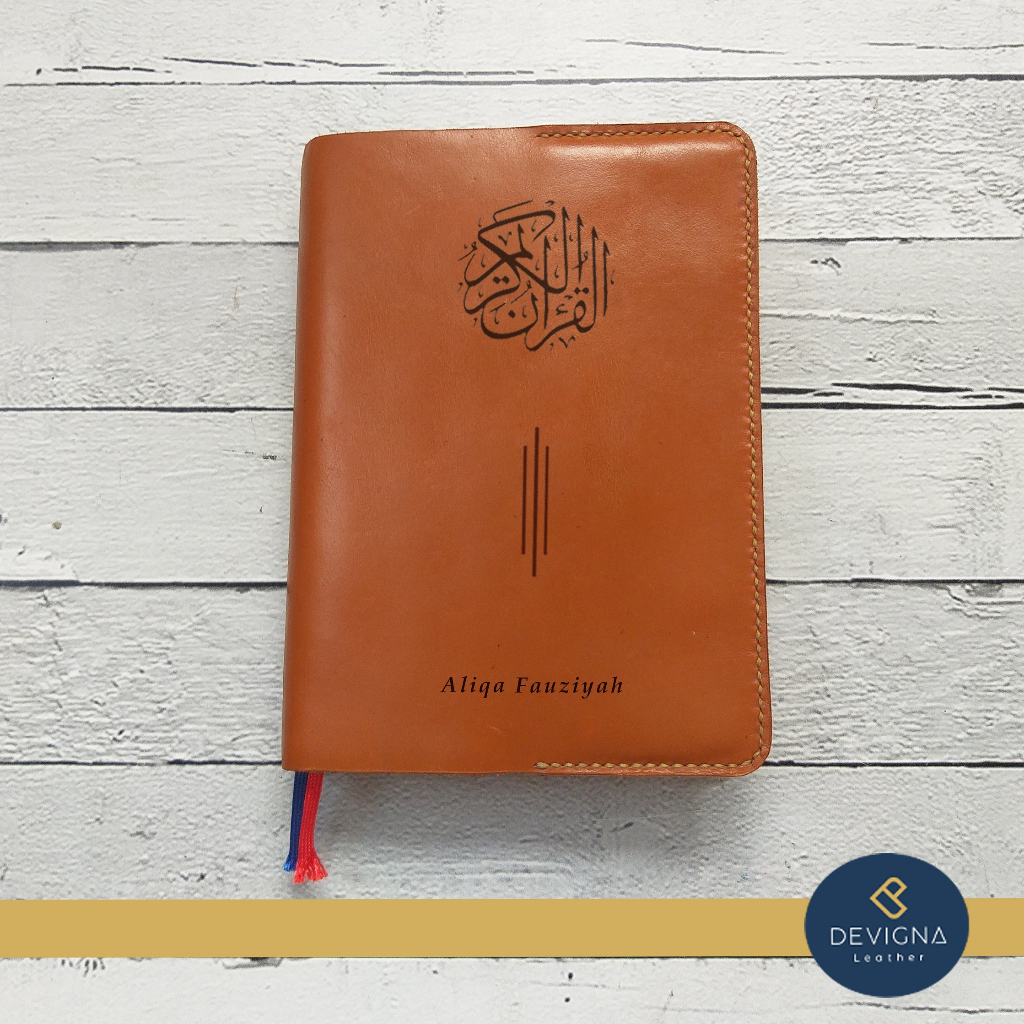 

sampul cover buku Kitab Al-Quran custom kulit sapi asli handmade gratis grafir laser engrave nama