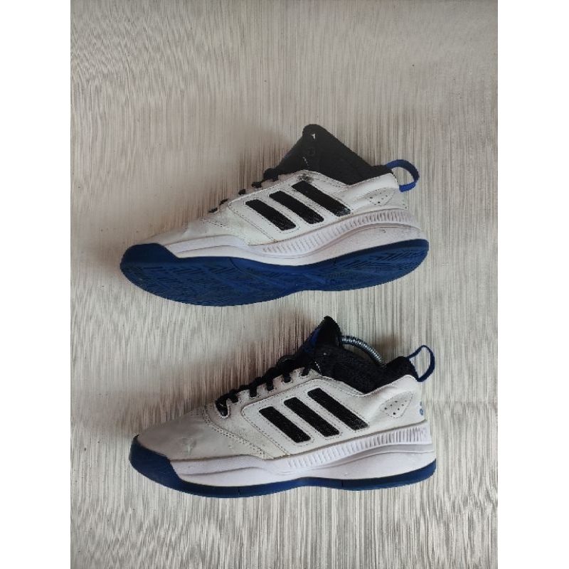 sepatu Basket Men's Cloudfoam Ilation Mid Basketball