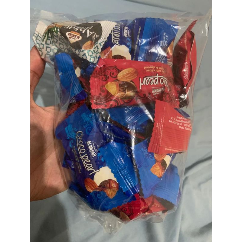 Kurma Almond Coklat Al Ansar Choco Pearl 500 gr isi 37 pcs