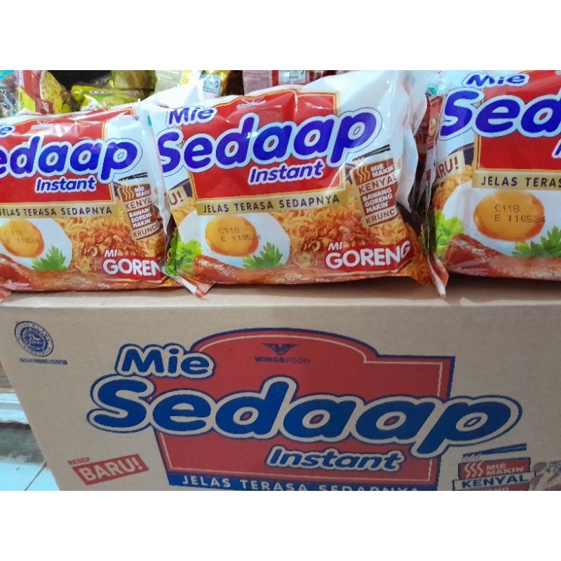 

mie sedaap instan ayam bawang ,mie Soto, mie Goreng KARTON