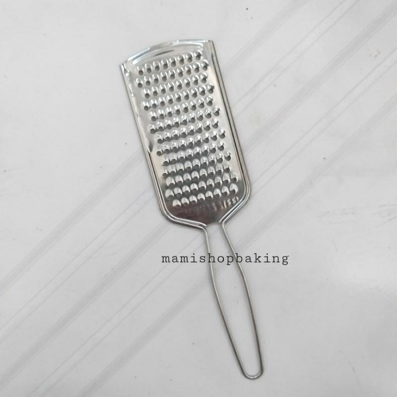 Alat Parut / Parutan Keju / Parutan Wortel / Parutan Coklat