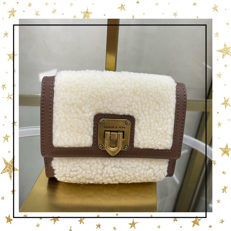 Dompet Enola Short Buckle Charles And Keith