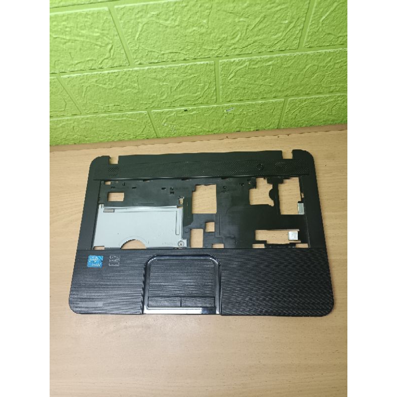Casing Frame Keyboard Palmrest Toshiba C800 C800D C840 C840D L840 L840D