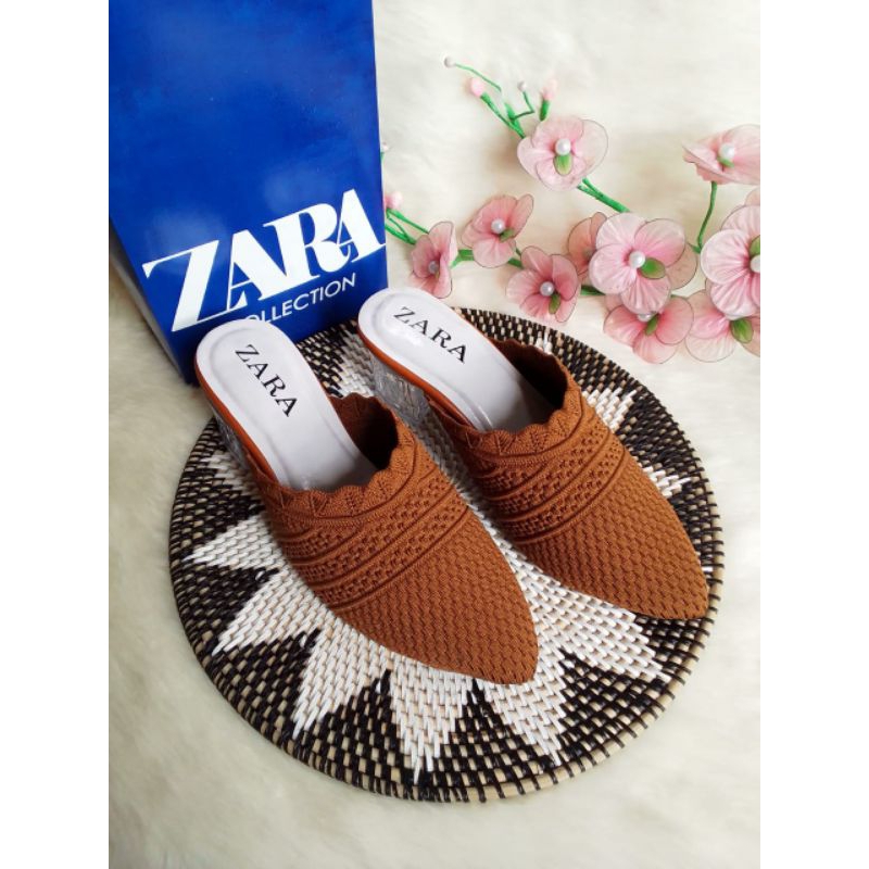 Sandal hak kaca/ sandal selop hak kaca sandal hak setengah (3-5 cm)