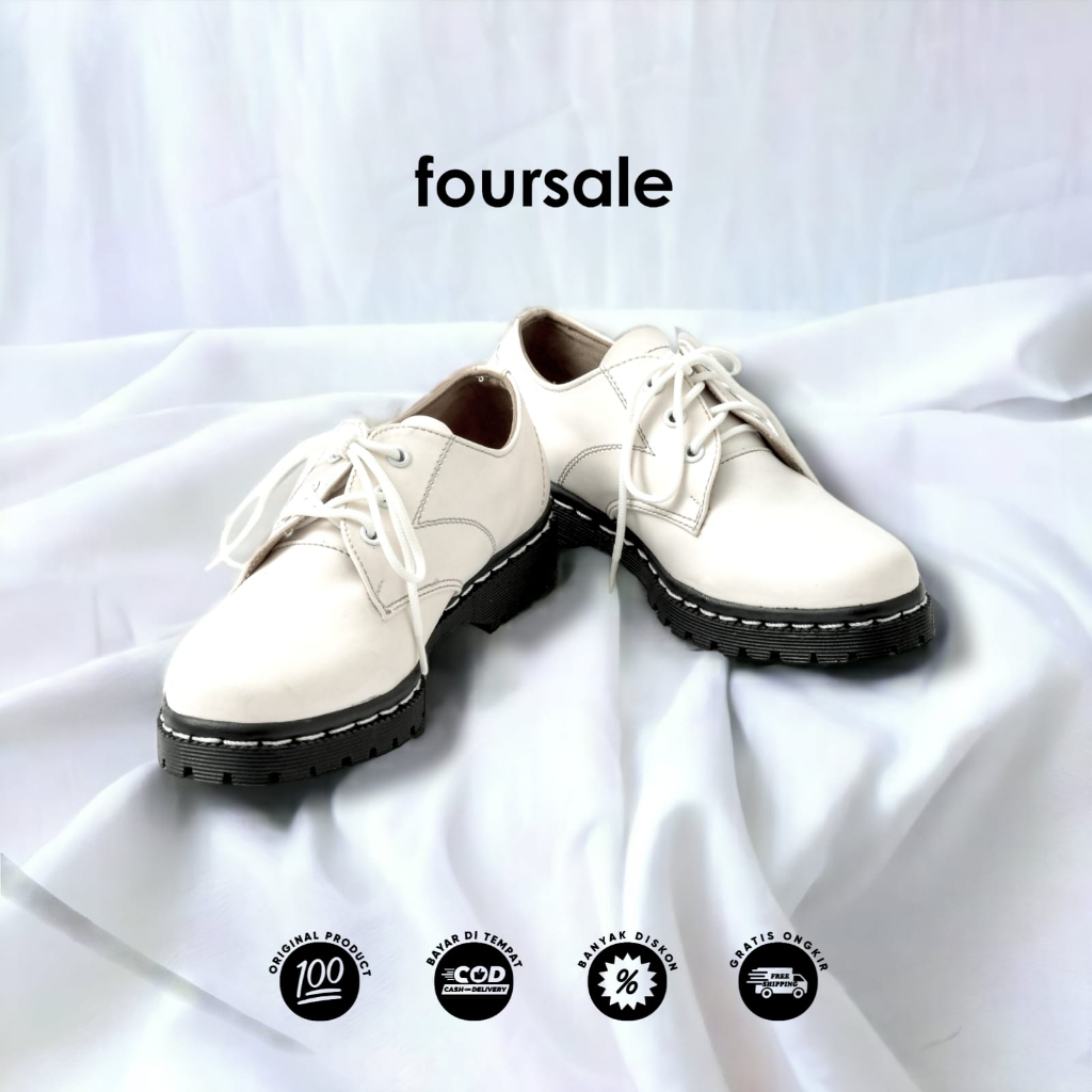 Sepatu Loafers Sneakers Docmart Original Wanita Kekinian Putih