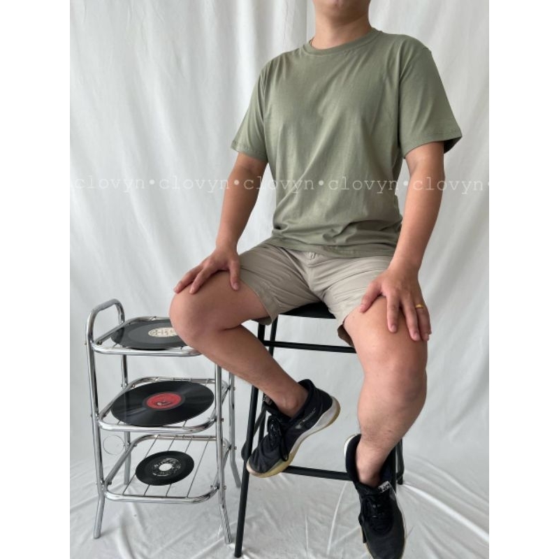 kaos polos lengan pendek unisex sage green