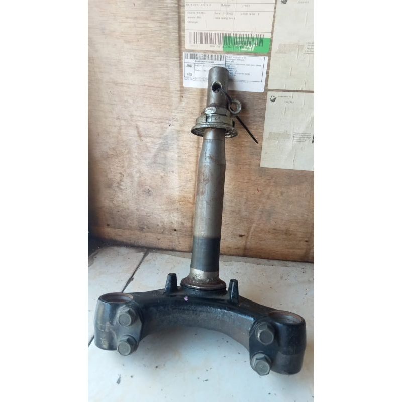 segitiga shockbreaker honda supra gtr 150 f1