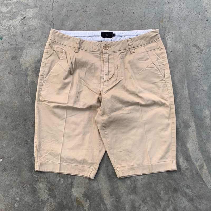 Celana Pendek Chinos Ugiz