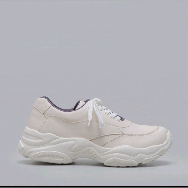 preloved sepatu sneakers adorable projects