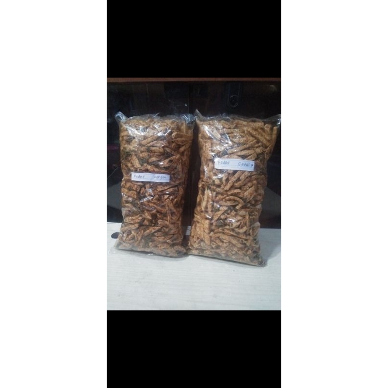 

basreng pedas daun jeruk