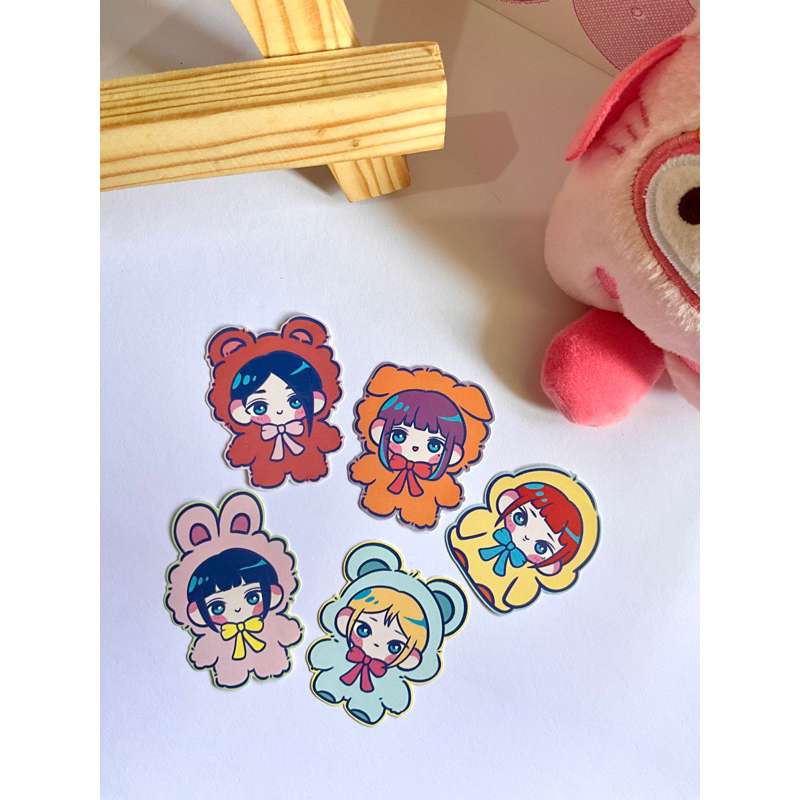 

Newjeans Fluffy! Emoji Diecut Sticker