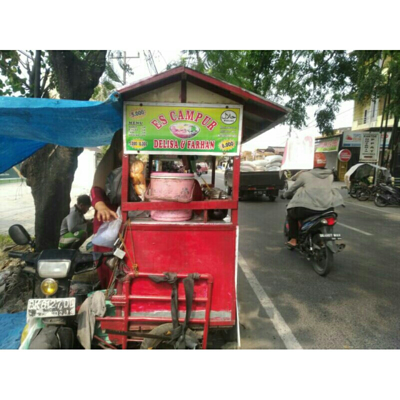 

es campur dan konding dan dawet dan cincau dan tape