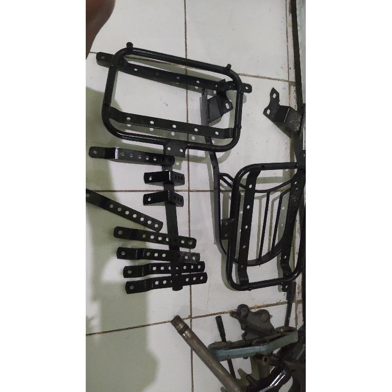 Triple Braket PNP New Cb150R Led